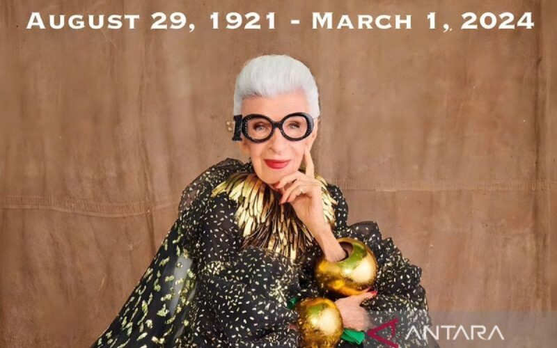 Ikon fesyen New York Iris Apfel meninggal di usia 102 tahun