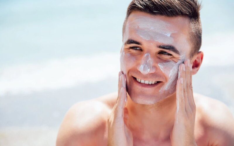 Lima rekomendasi produk skincare untuk pria
