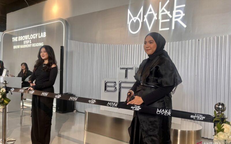 The Brow Lab dari Make Over beri pengalaman menarik seputar alis