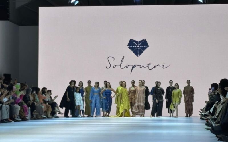 Glashka hingga Soloputri tampilkan koleksi busana terbaru di JFW 2025